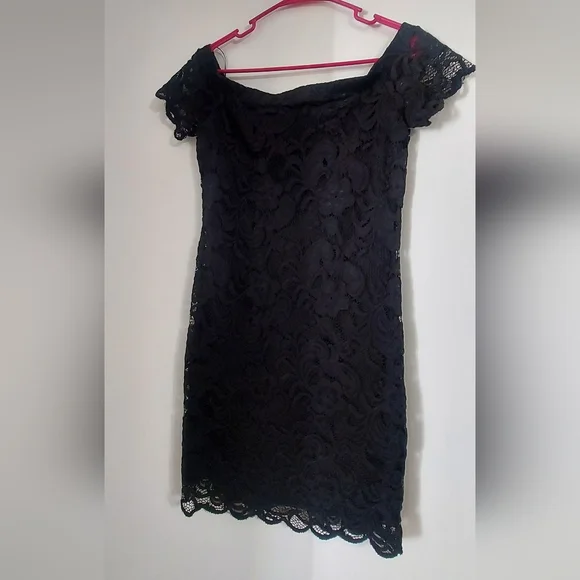 Ambiance off shoulder mini dress size medium - Picture 1 of 6